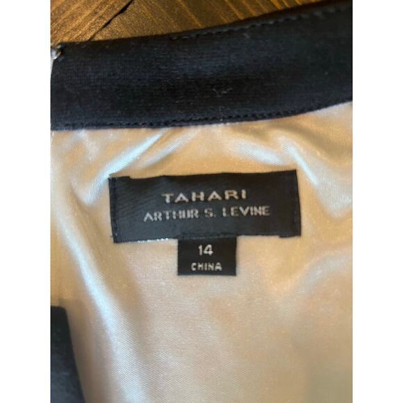 Tahari Arthur S Levine Black White Dress A-Line Women 14 Wedding Event Career - Picture 2 of 7